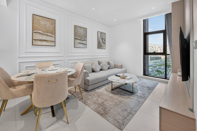 Room 4, Seven Palm 1BR Sweet Stylish Serene, Dubai