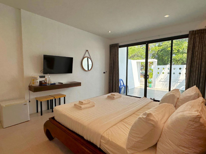 Bedroom 4, Chaolao Sea Breeze Resort, Tha Mai