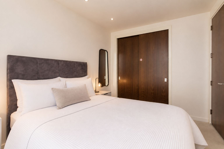 Room 2, Green Rooms by Veeve, Salford