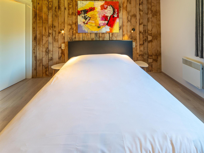 Bedroom 2, Lush chalet near lake of Bütgenbach, Liège
