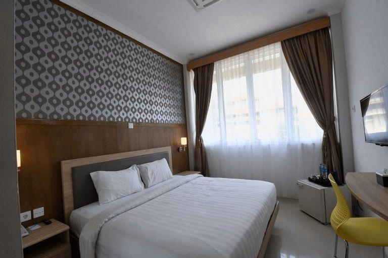 Bedroom 4, Monopoli Inn, Bukittinggi