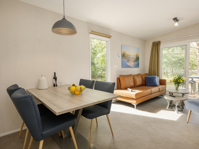 Interior view 3, Chalet in Kijkduin with Sauna & Comfort, Den Haag