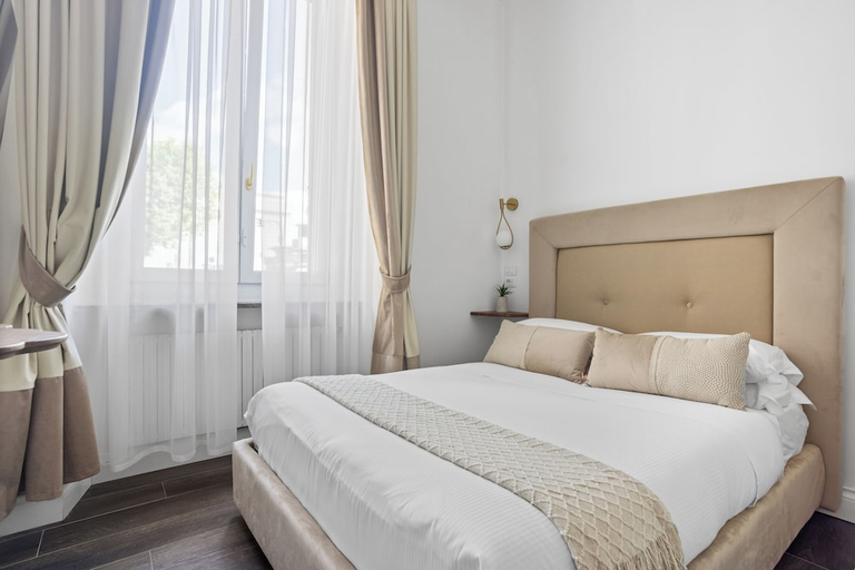 Bedroom 5, EFFE LUXURY ROOMS, Rome