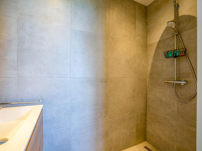Bathroom 5, Modern, luxury nature villa with hot tub, Texel