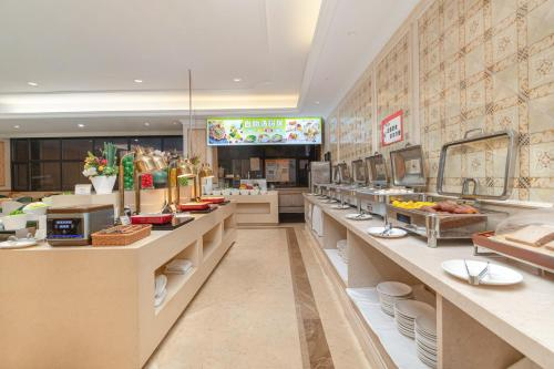 Food & Drinks 3, Vienna Hotel (Shenzhen Fuyong Metro Station), Shenzhen