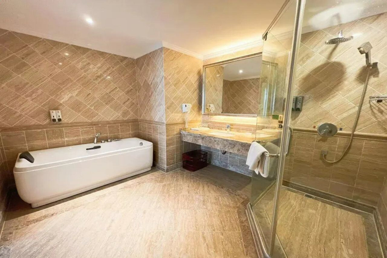 Bathroom 5, Vienna Hotel, Nantong