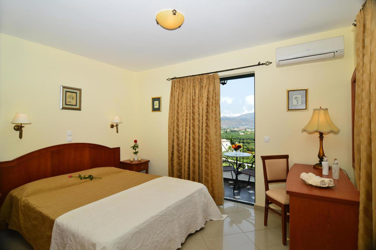 Bedroom 2, Antilia Apartments, Crete