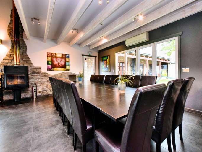 Food & Drinks, Beautiful villa with heated outdoor pool, Luxembourg