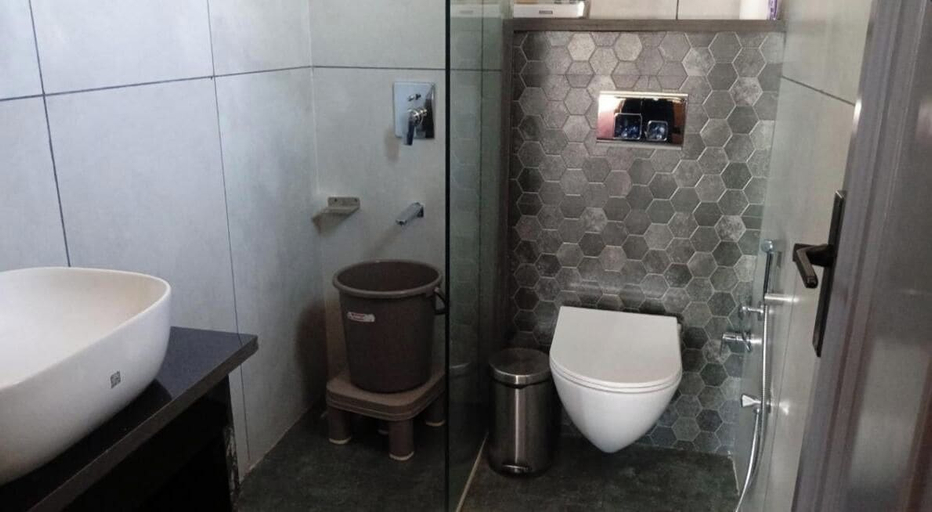 Bathroom, Hotel Oocara, Garhwal