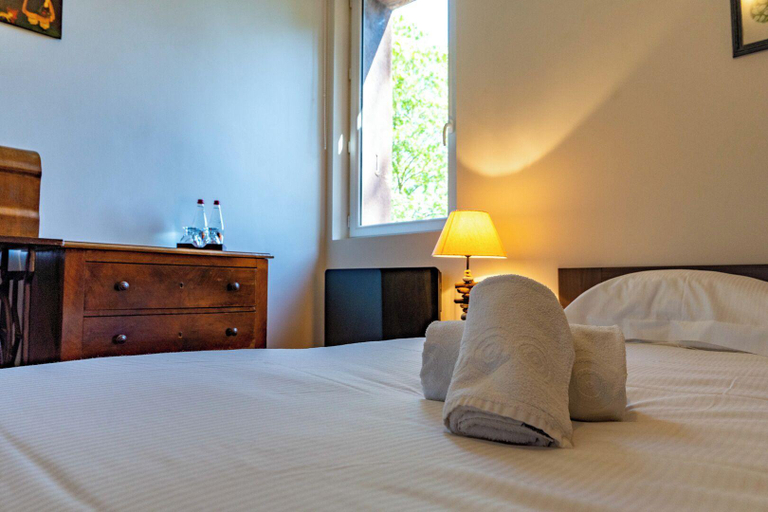 Bedroom 4, Château de Tilly, Eure
