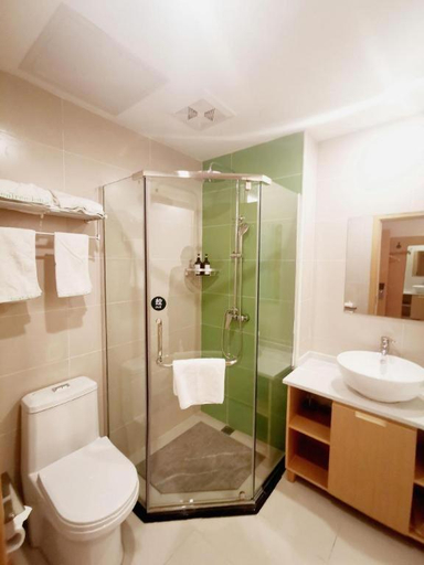 Bathroom 5, Greentree Inn Guiyang Wudang District High-speed Railway East Station, Guiyang