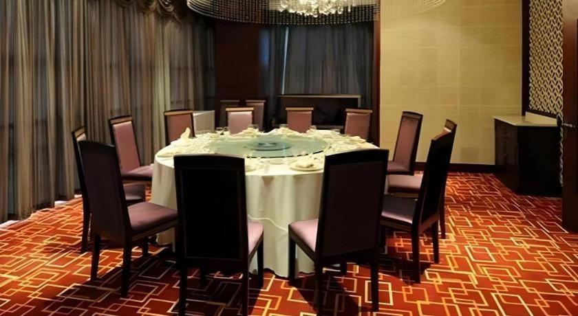 Food & Drinks 4, Paradise Jinjiang Hotel, Shanghai