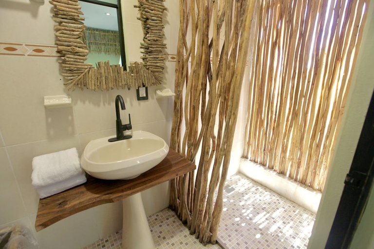 Bathroom 3, Straw Hat Tulum, Cozumel