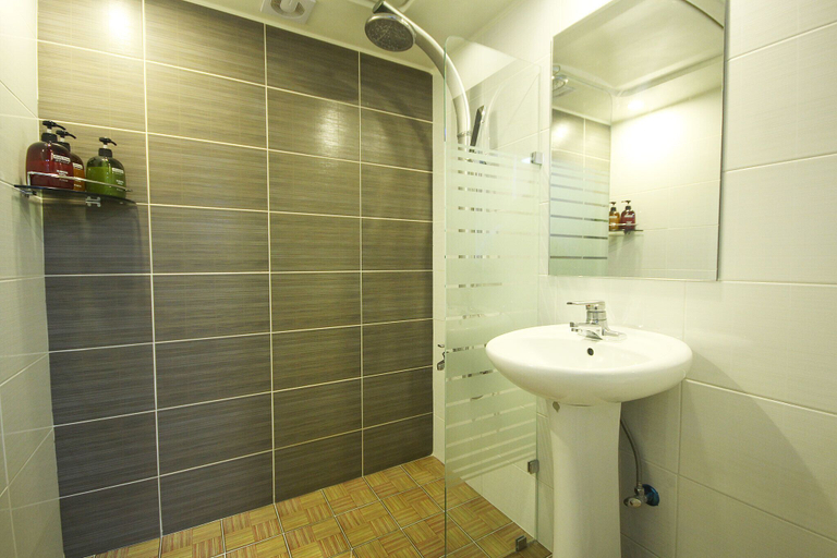 Bathroom 4, Busan Myeongji Hotel Jade, Gangseo