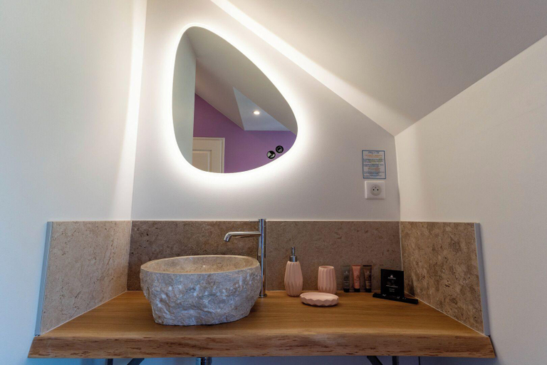Bathroom 5, Château de Tilly, Eure