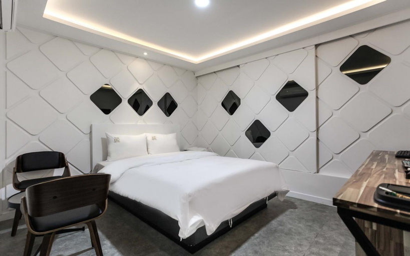 Bedroom 2, Bulgwang DU Hotel, Eun-pyeong