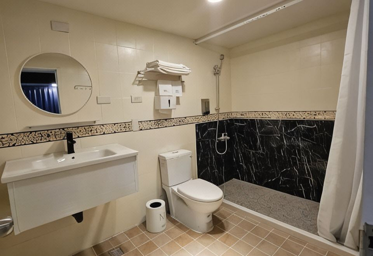 Bathroom 3, ガーデンイン, Kaohsiung