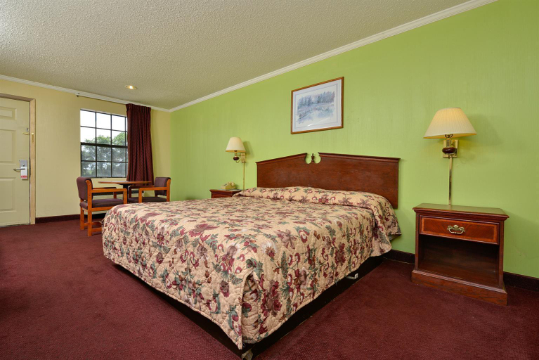 Bedroom, Americas Best Value Inn Camden, Ouachita