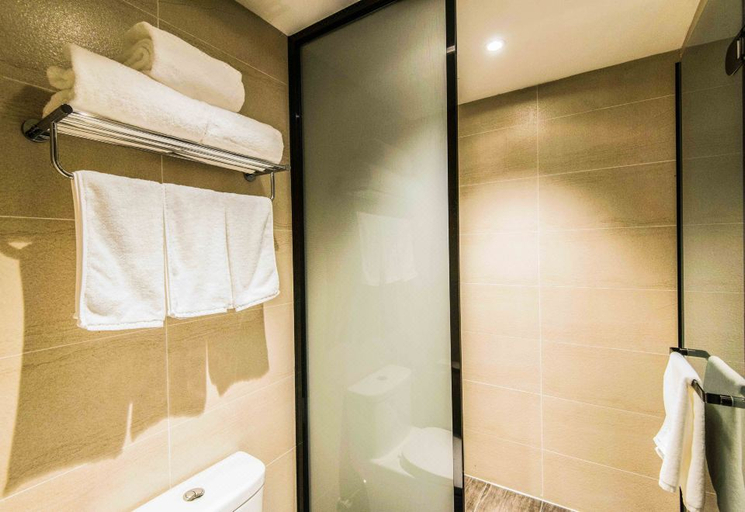 Bathroom 4, Hanting Premium Hotel Xi'an Aerospace Metro Station, Xi'an