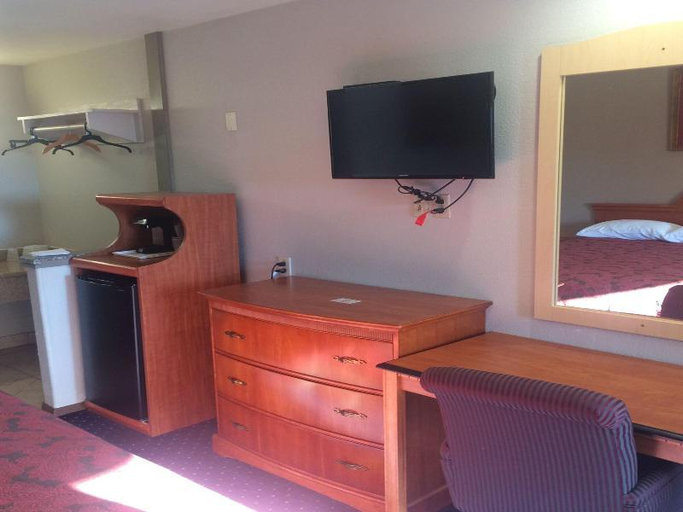 Public Area 2, Crown Lodge Motel Oakland, Alameda