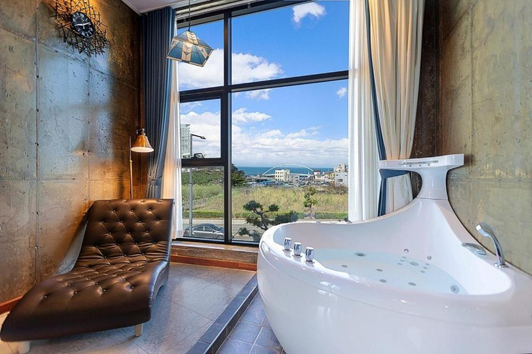 Bathroom 5, Gangneung S9 Stay Pension, Gangneung