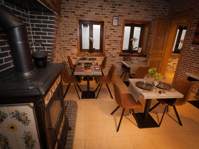 Food & Drinks 4, Villa with swimming pool in Erembodegem, Oost-Vlaanderen
