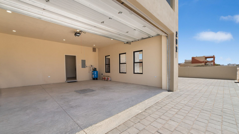 Property grounds, Casa Rubi - 5 Bedroom Home on the Beach, Puerto Peñasco