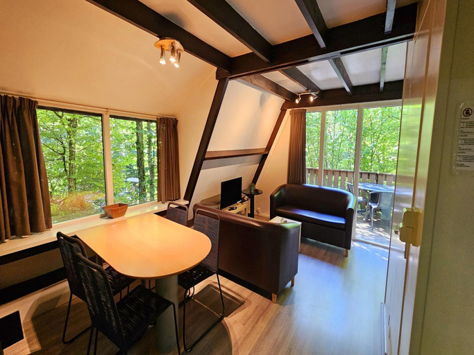 Restaurant, Charming chalet in Durby with patio, Luxembourg