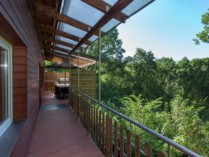 Others 5, Modern Chalet in Sougné-Remouchamps near Forest, Liège