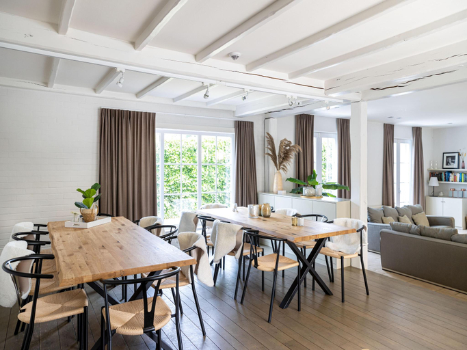 Food & Drinks, Luxury Villa in Sint-Idesbald with Jacuzzi, West-Vlaanderen
