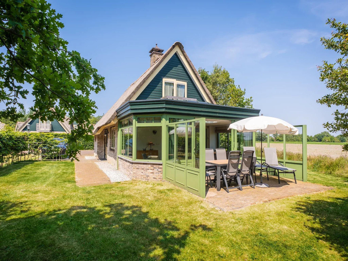 Exterior view 2, Texel Nature Villa with Sauna, Texel
