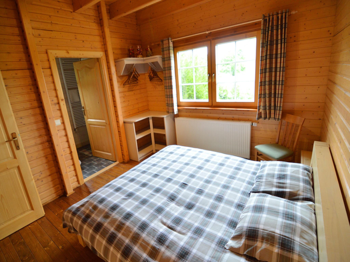 Bedroom 3, Luxury Wellness Villa, Septon, Luxembourg