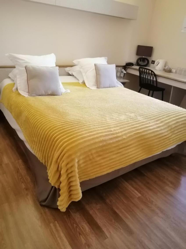 Bedroom, Hotel Le Relais Des Moines, Haute-Saône