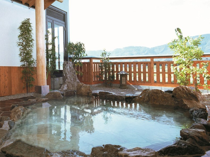 Sport & Beauty 5, Kuwanoya, Asakura