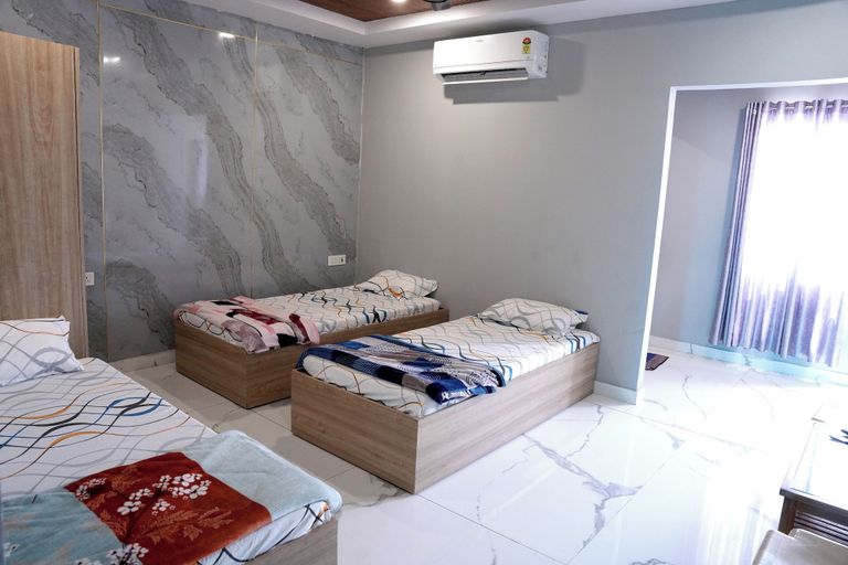 Room 2, SRT Convention & Hotel, Anantapur