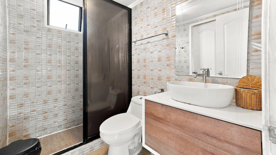 Bathroom 4, Oceana Suites Iquique, Iquique