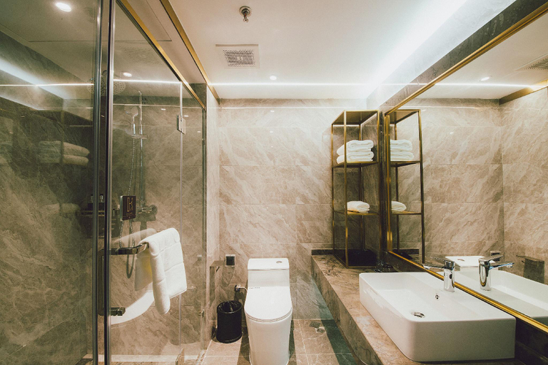 Bathroom 3, Poltton International Service Apartment Changtai Taoli Chunfeng, Zhangzhou