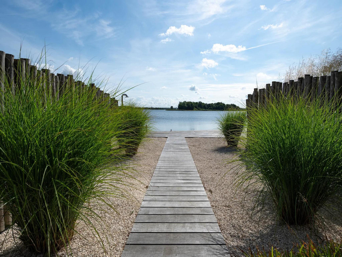 View 3, Water villa by Lake Veere, Middelburg
