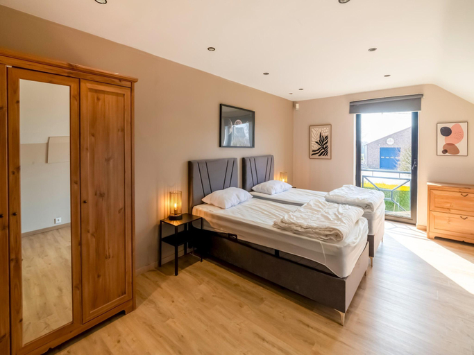 Bedroom 3, Luxury Villa in Sourbrodt, Liège
