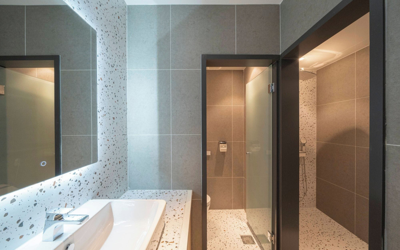 Bathroom 5, Brown Dot Geobuksum, Siheung