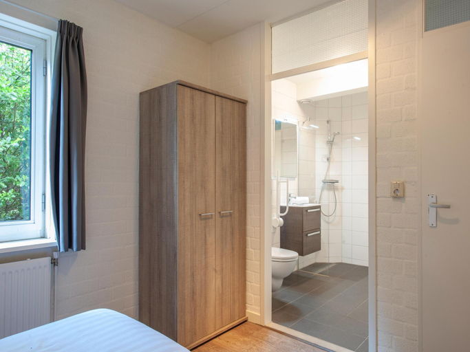 Bedroom 3, Holiday Home near De Biesbosch National Park, Oosterhout