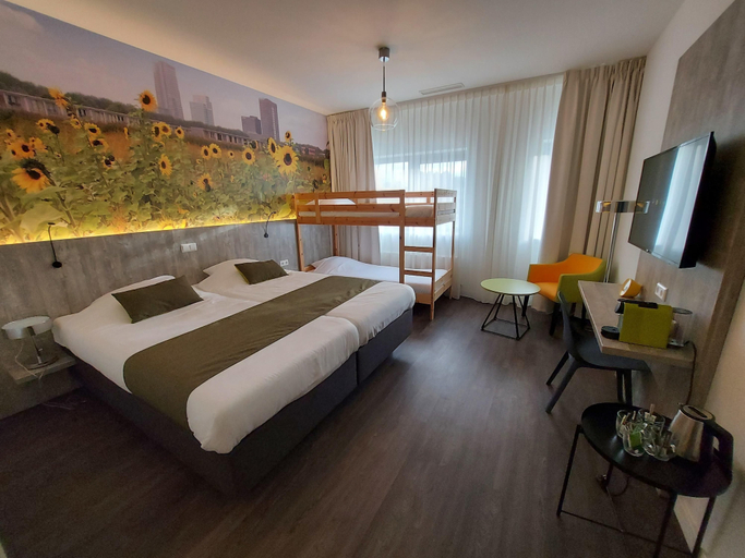 Bedroom 3, ibis Styles Almere, Almere