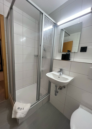 Bathroom 5, Hola Hotel, Stuttgart
