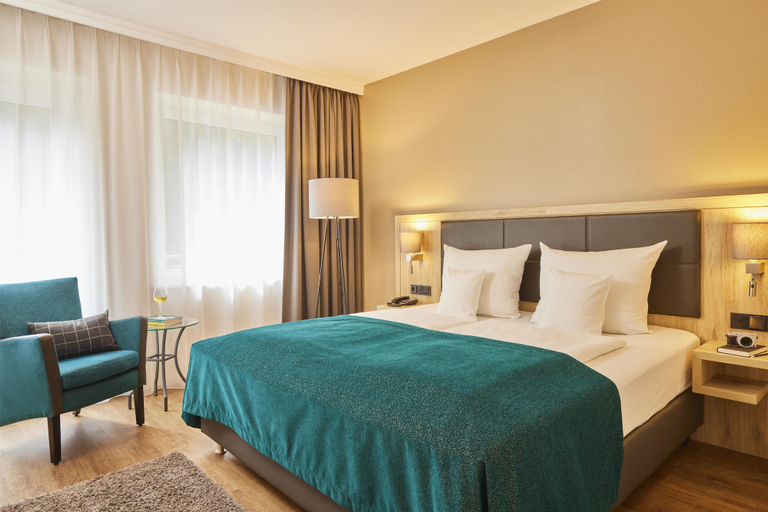 Bedroom 1, Best Western Premier Alsterkrug Hotel, Hamburg