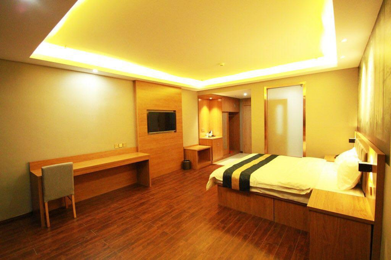 Bedroom 4, HuaYi Hotel, Shuozhou