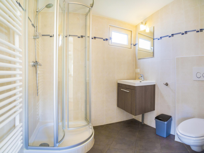 Bathroom, Chalet in Noordwijk near the Beach, Noordwijk