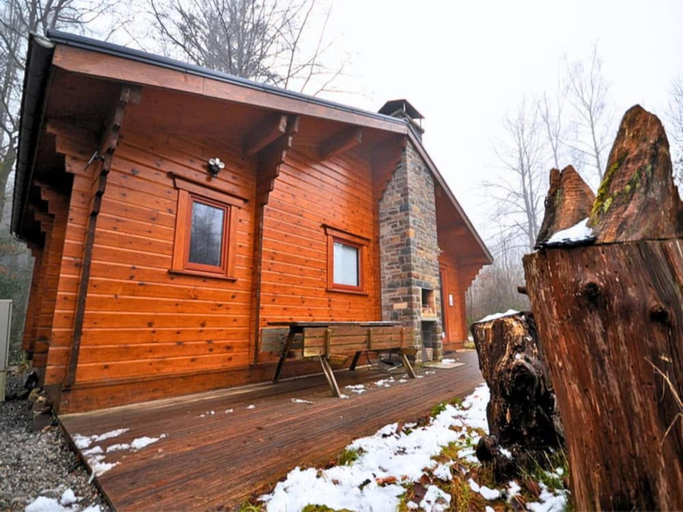 Exterior view 3, Ardennes Chalet with Balcony, Sauna, Namur
