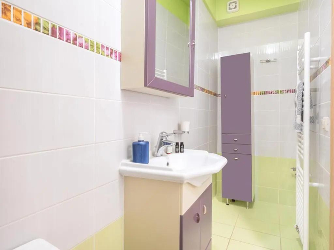 Bathroom, Thassian Riviera, East Macedonia and Thrace