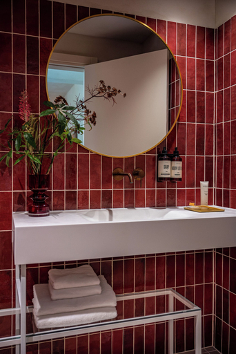 Bathroom 2, The House of Delray