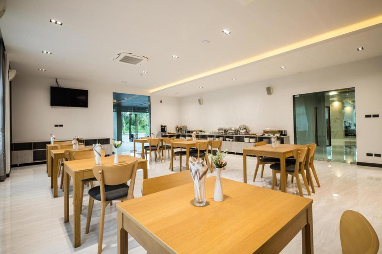 Food & Drinks 5, Benjaphorn Grandview Hotel, Muang Songkhla